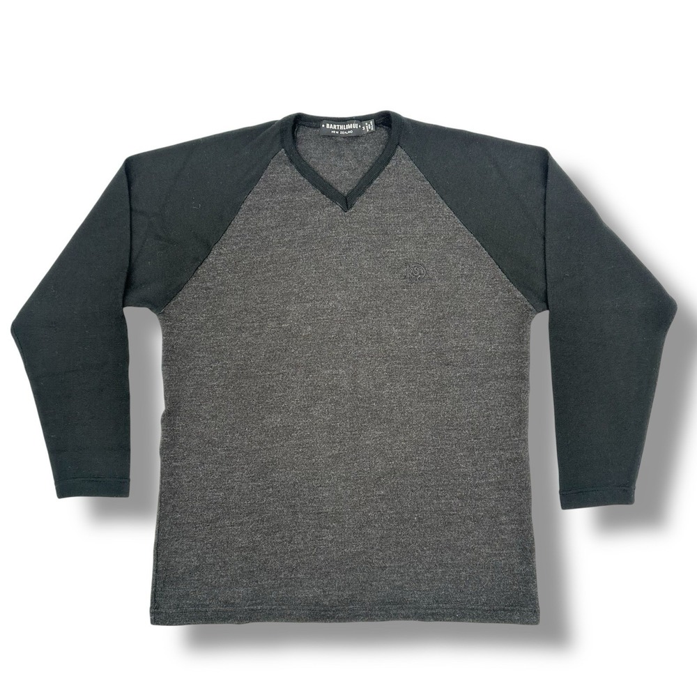 BARTHLOMUE Merino Wool Sweater Gray Black Colorblock Raglan V Neck Made In NZ